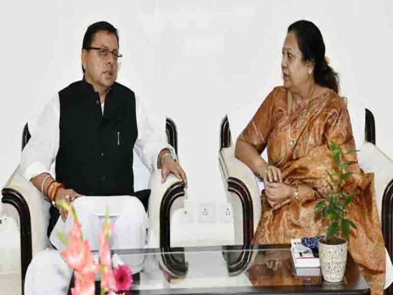 केन्द्रीय रेल एवं टेक्सटाइल राज्य मंत्री ने मुख्यमंत्री से की भेंट, राज्य में रेल संचालन एवं सुविधाओं के विकास पर हुई चर्चा