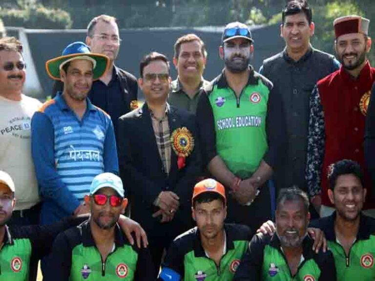 अंतर विभागीय टी-20 क्रिकेट प्रतियोगिता का फाइनल मैच आज दून क्रिकेट अकादमी कुआंवाला में खेला गया