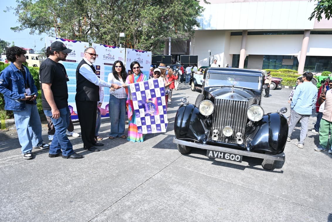 Vintage Car & Bike Rally001